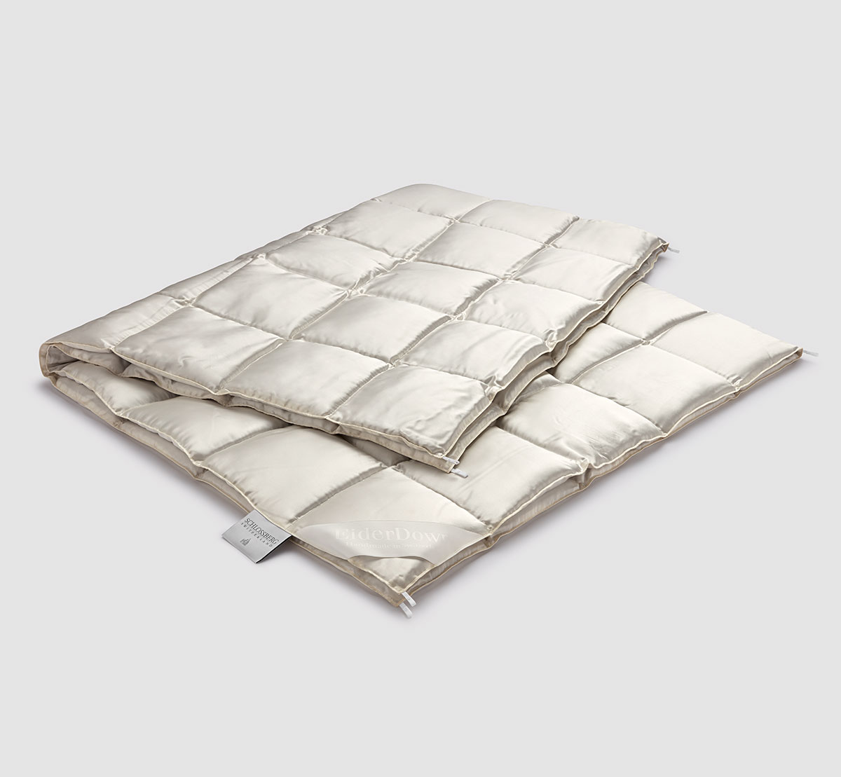 Schlossberg_Decke_Duc_Silk Schlossberg Duc Eiderdaune - extra leichte Sommerdecke