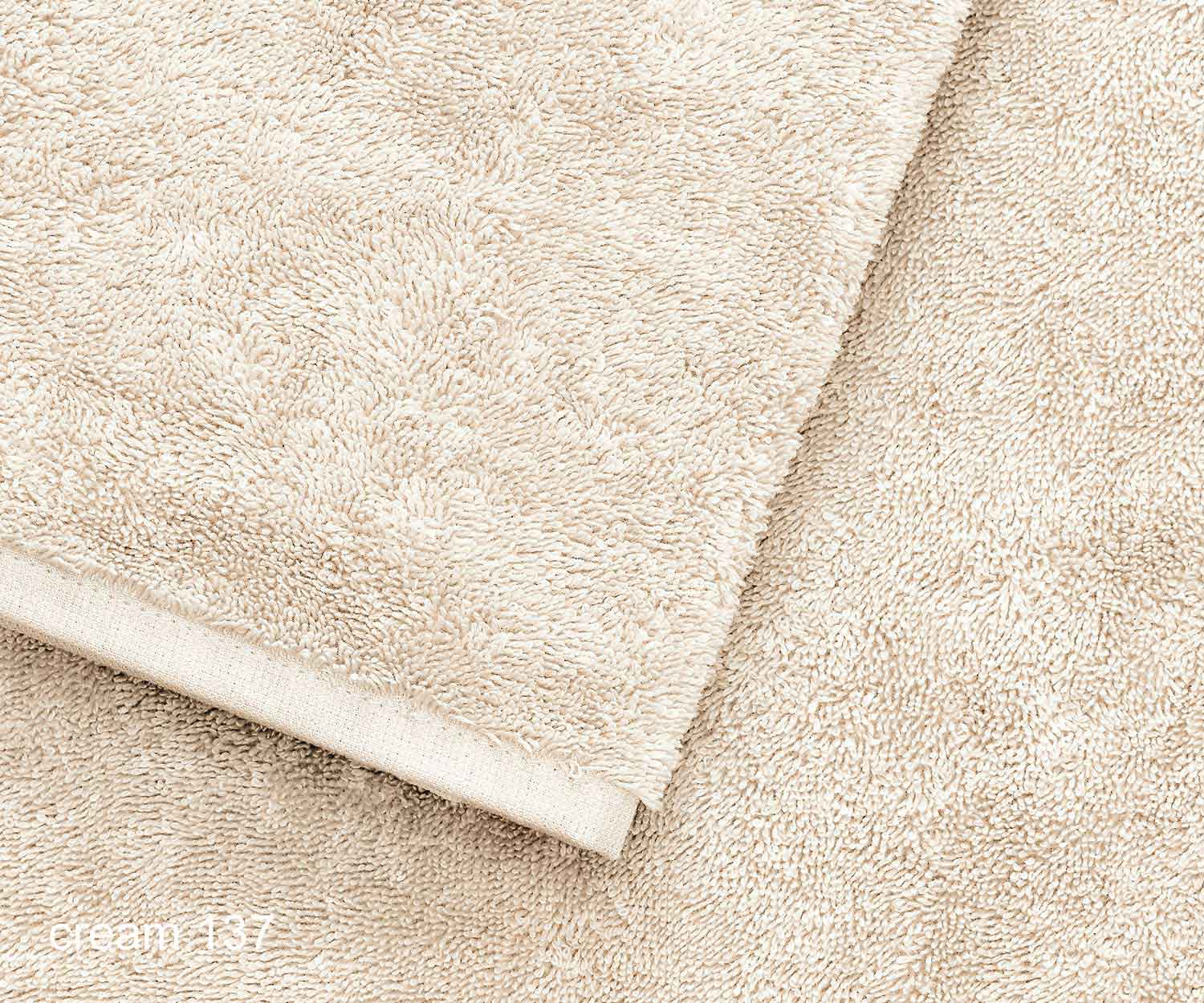 Fischbacher LEGEND Handtuch cream 137