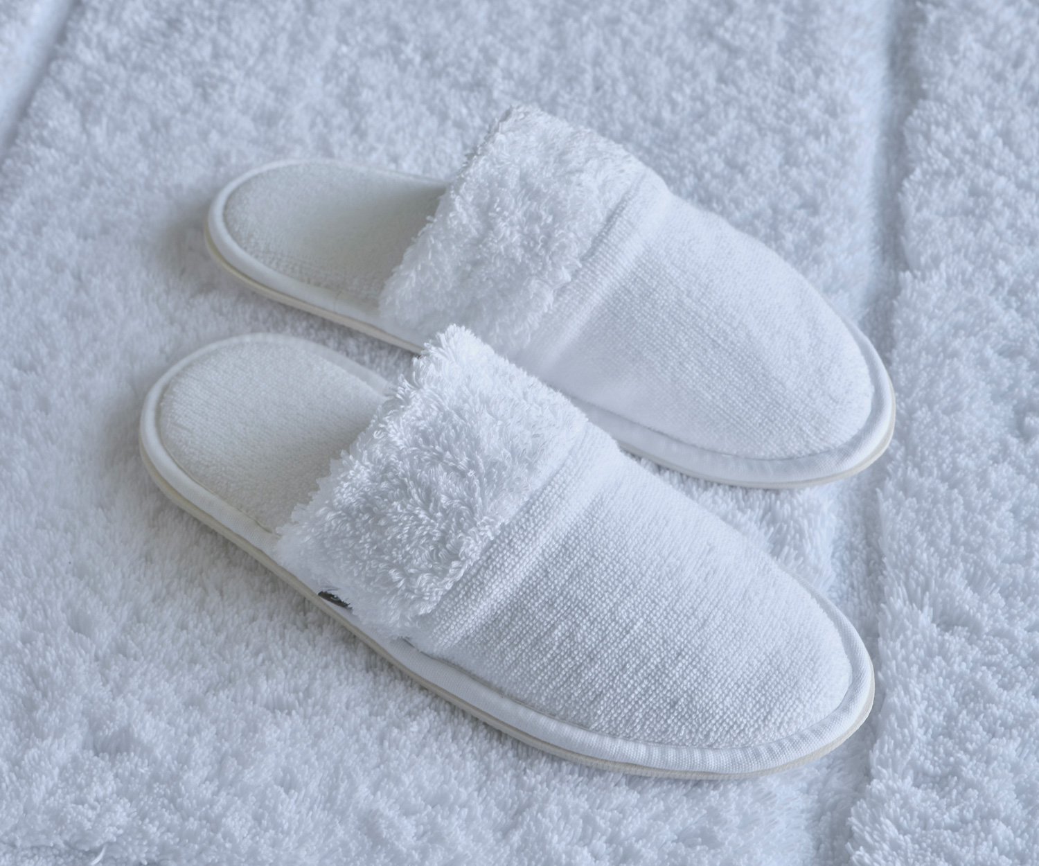 Abyss-Habidecor_COMFY-SLIPPERS-style Abyss COMFY Slipper 100 white