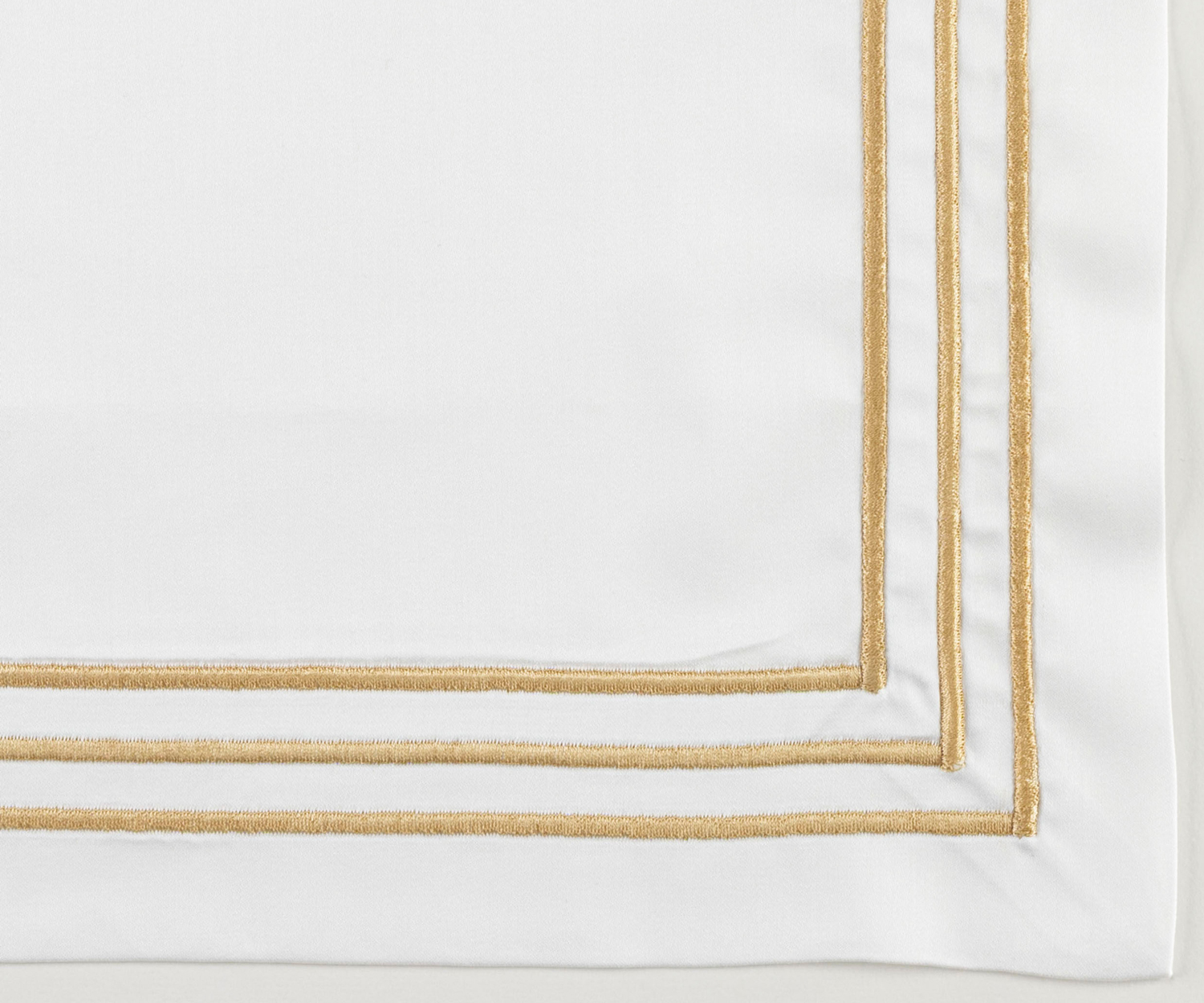 col. 108 gold RAM 