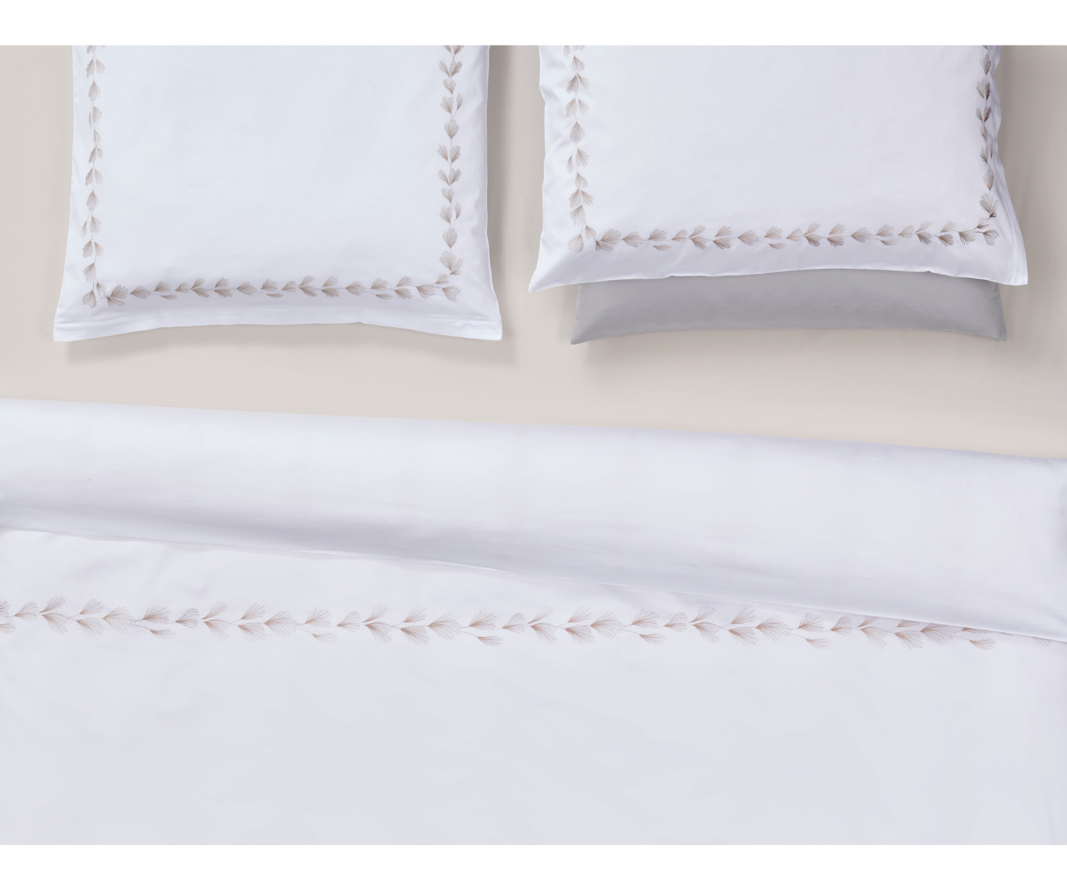 Fischbacher-Bettwaesche-Foglia-Set Fischbacher FOGLIA Luxury Nights Bettwäsche - Satin