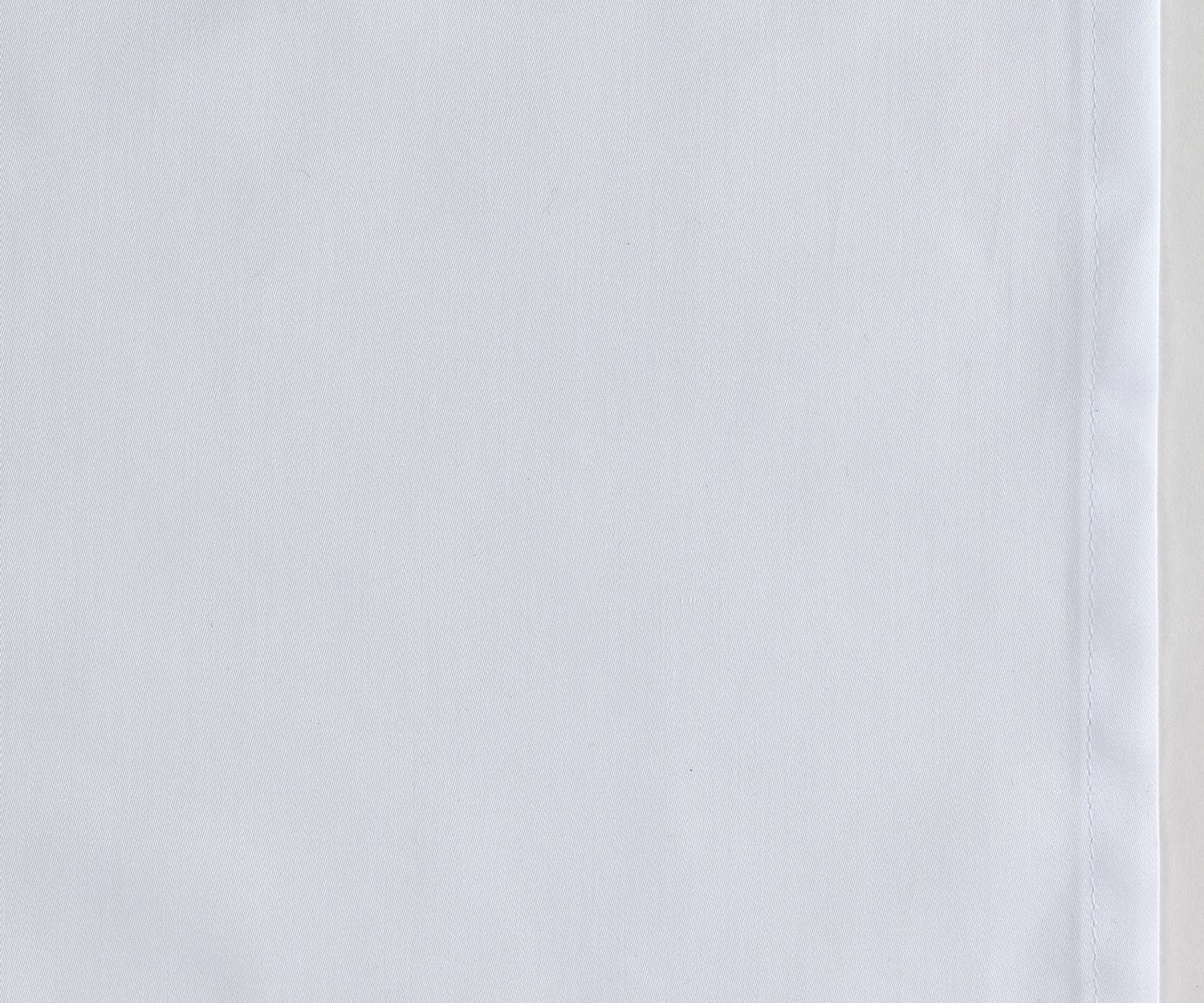 Celso-AMANDA-100 col. white 100 Celso de Lemos AMANDA