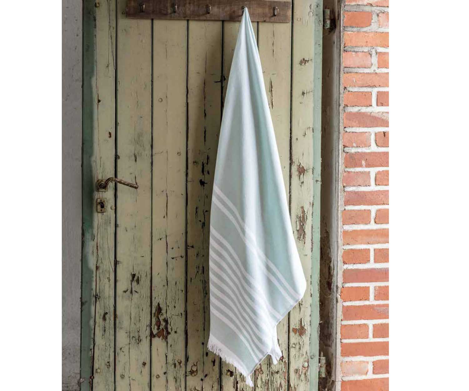 BEACH Strandtuch 320g in drei Farben