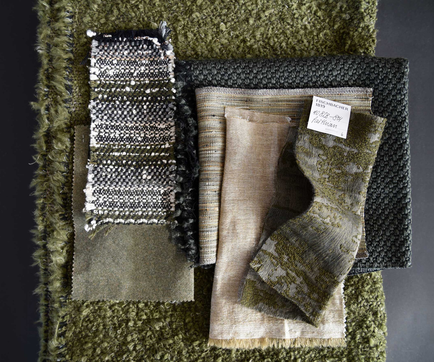 Fischbacher-Sauvage_Collage Fischbacher BOUCLÉ SAUVAGE 14741 Bezugsstoff