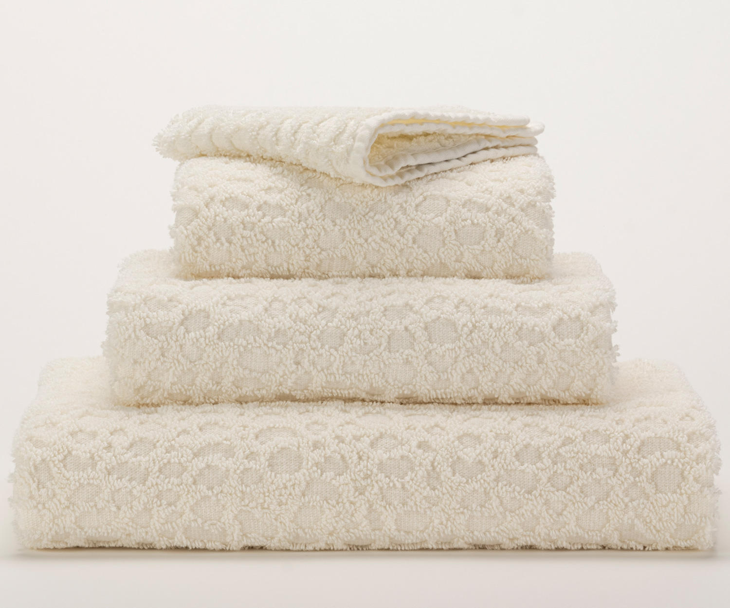 Abyss-LODGE-103-towel Abyss LODGE 103 Handtücher