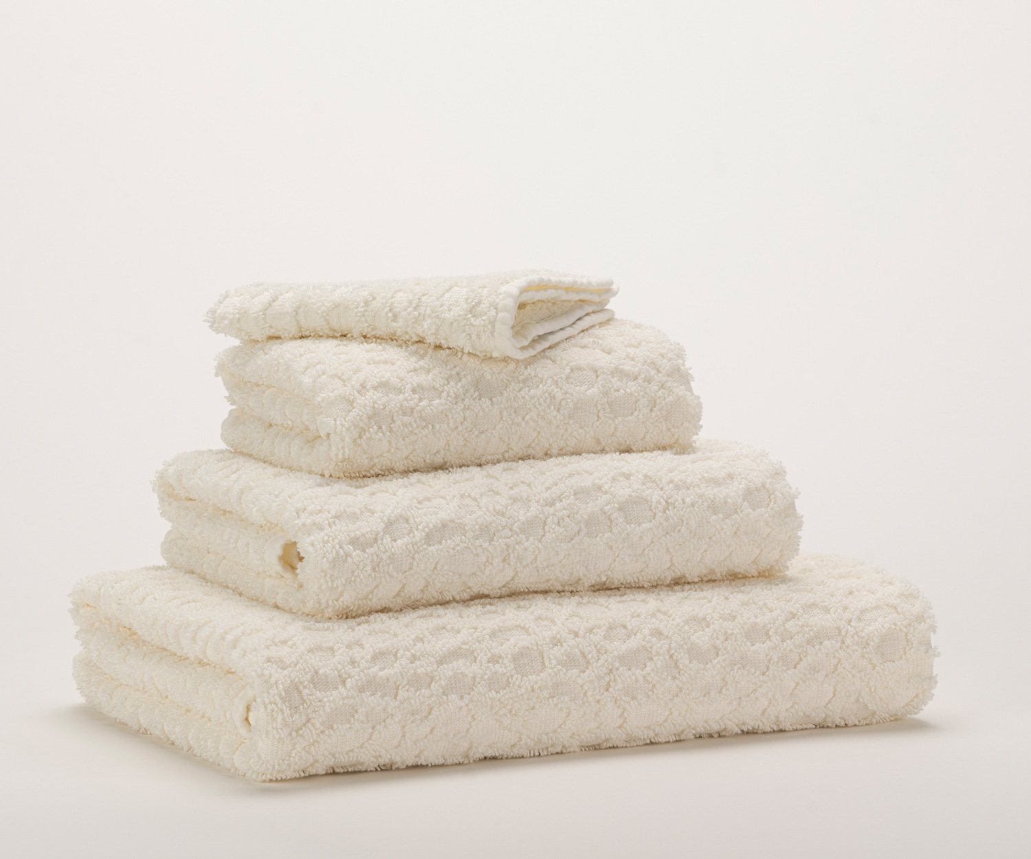 Abyss-LODGE-103-stapel Abyss LODGE 103 Handtücher