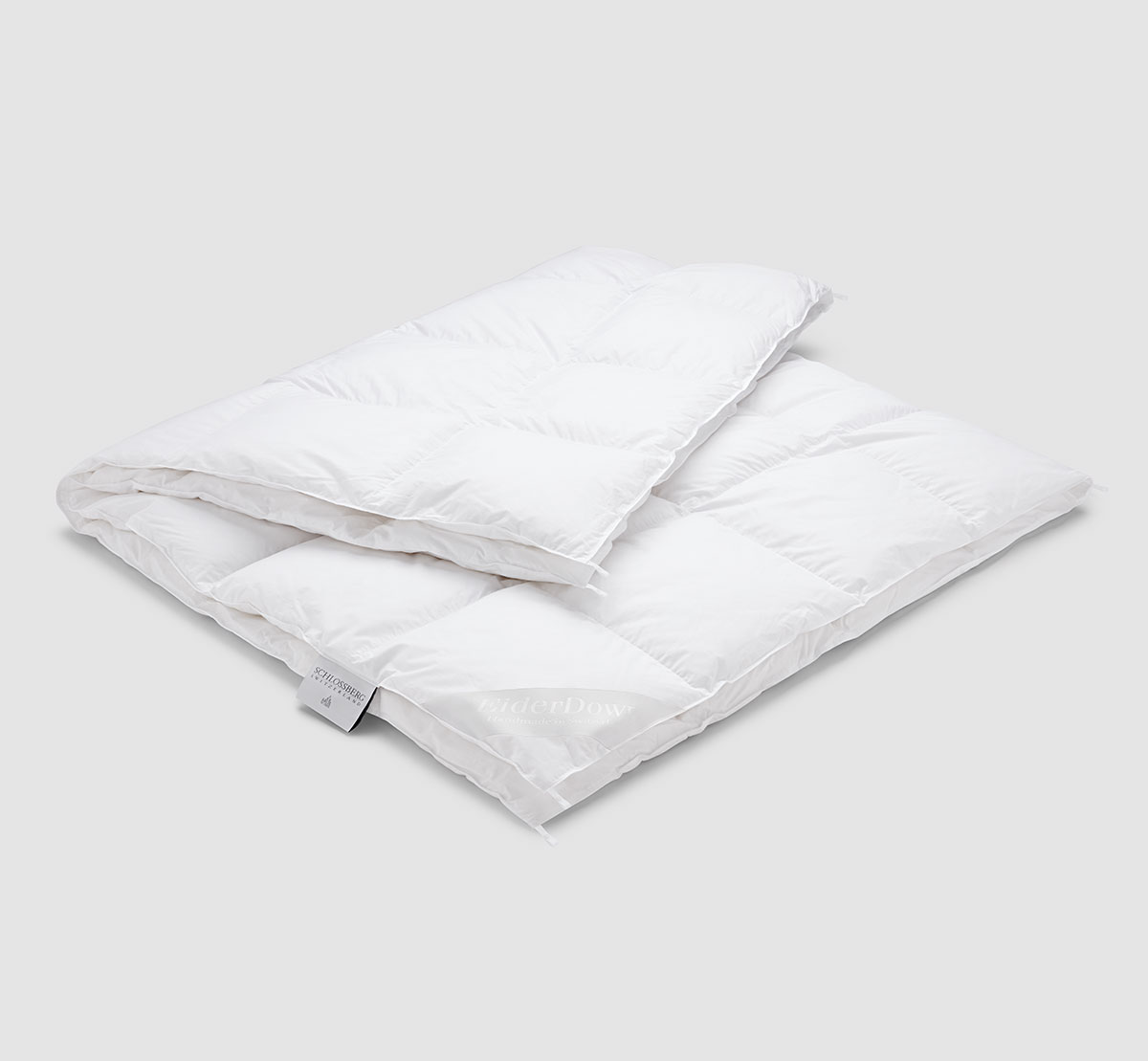 Schlossberg Duc Eiderdaune - Luxuriöses Ganzjahres-Karo-Duvet