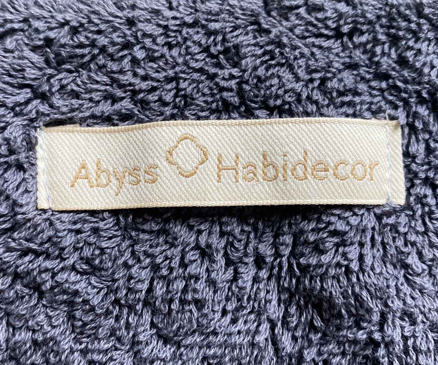 Abyss Markenschild dient zur Aufhängung