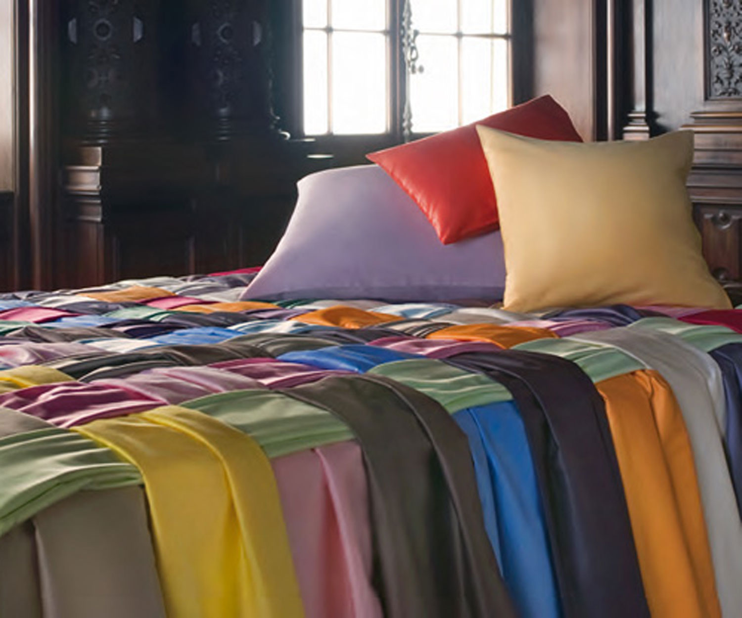 spannbettlaken_schlossberg-2 Schlossberg Satinbezug für Topper in weiß