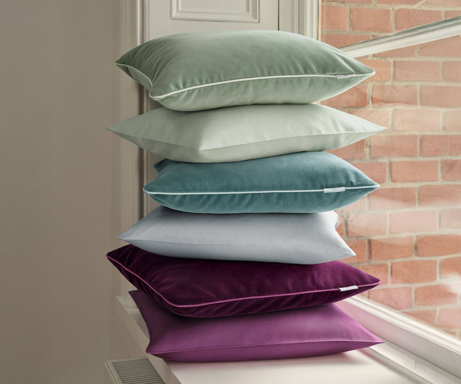 Schlossberg ELODIE Samtkissen in 6 Farben Schlossberg ELODIE Samtkissen in 6 Farben