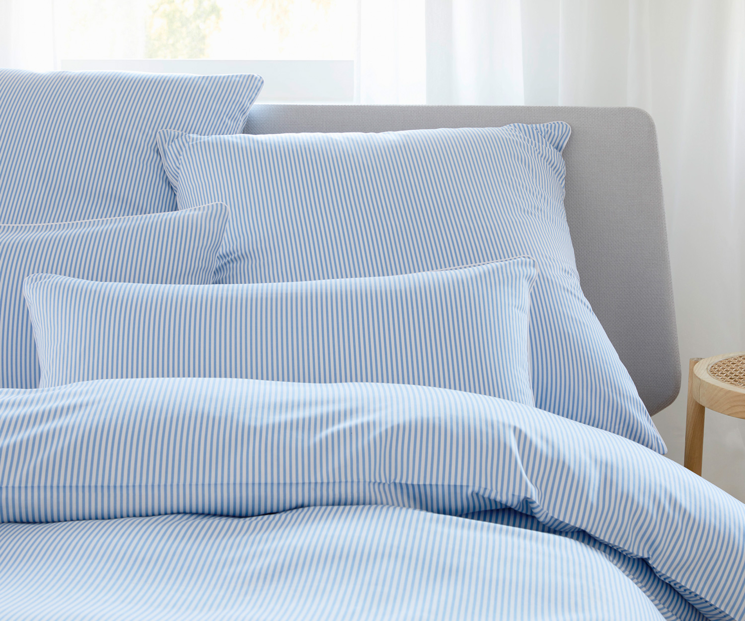 Elegante Hamburger Streifen Bettwäsche 2460-2 blau-weiss