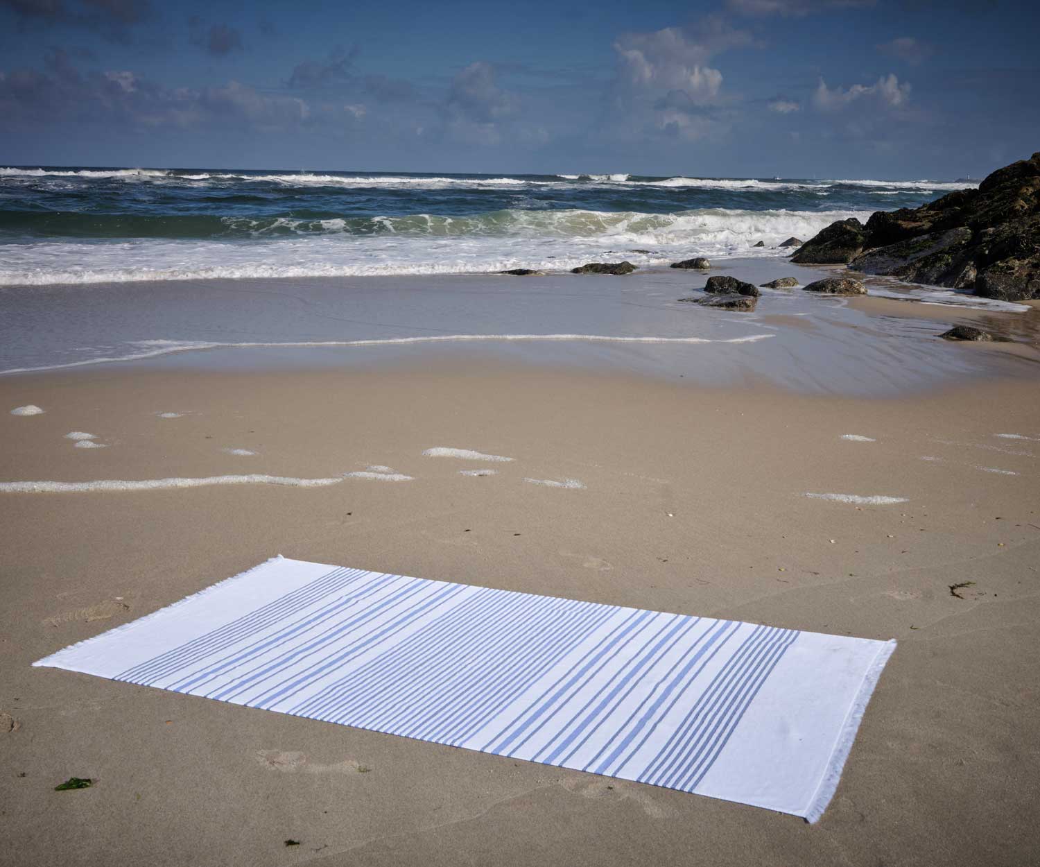 Abyss Strandtuch GOA in 6 Farben