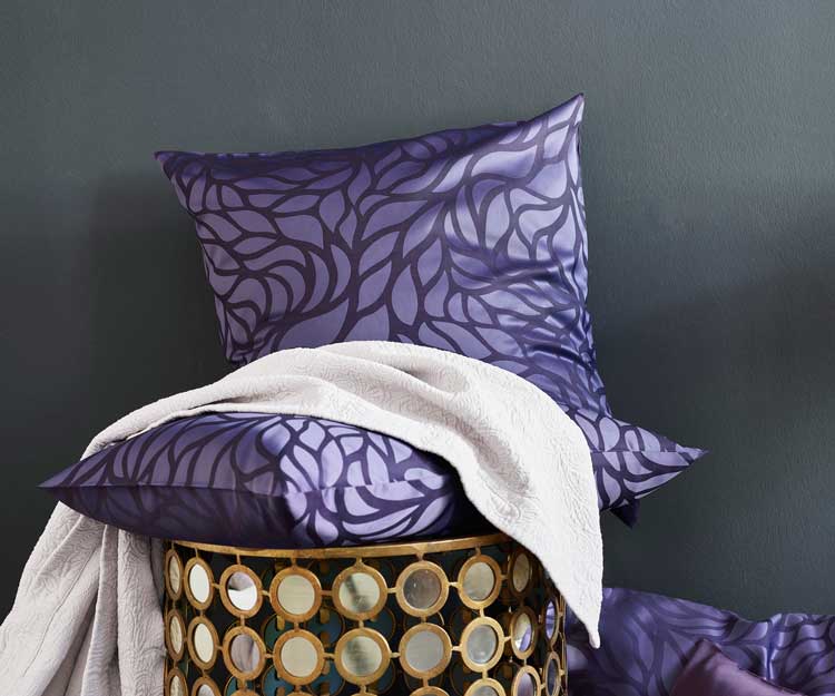 Schlossberg Bettwäsche RAMI VIOLA - Jacquard Deluxe